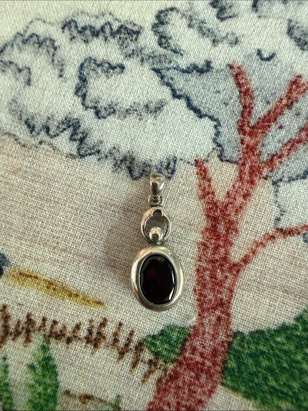 VTG Lucas Lameth LUC 925 Sterling Silver Oval Red Garnet Dancing Girl Pendant